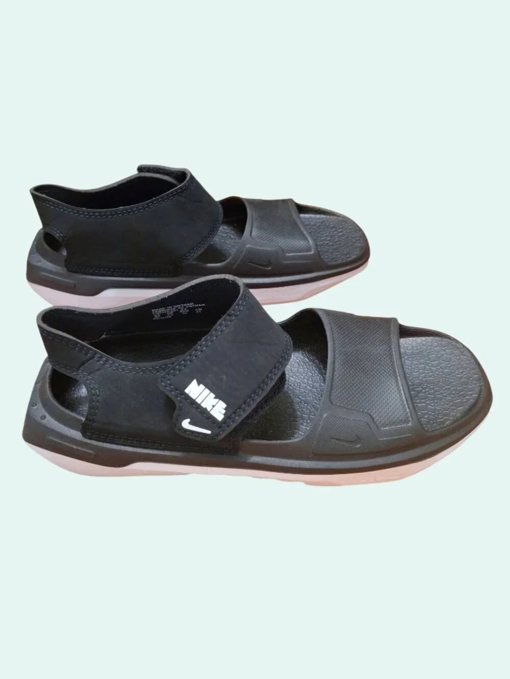 Nike Black Adjustable Strap Sandals Size 4Y Lightweight Durable *SH3